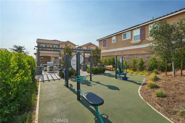 15280 Horizon 2, Fontana, CA 92336