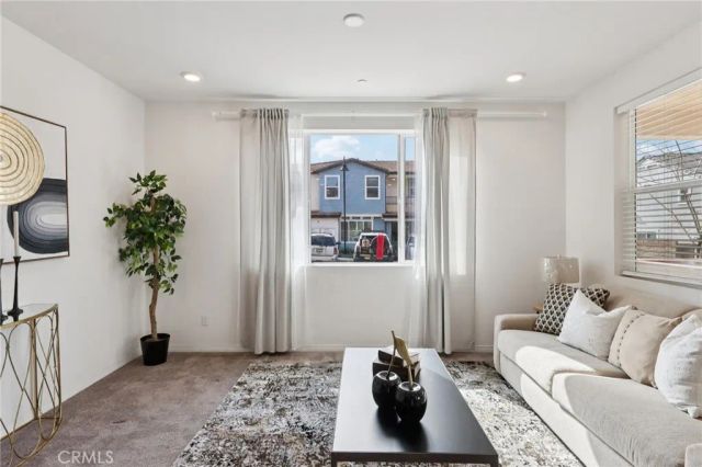 15280 Horizon 2, Fontana, CA 92336