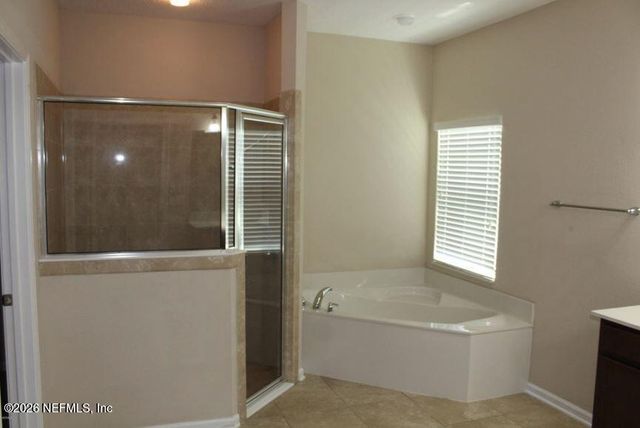 16404 MAGNOLIA GROVE Way, Jacksonville, FL 32218