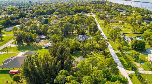 17830 49th Street N, Loxahatchee, FL 33470