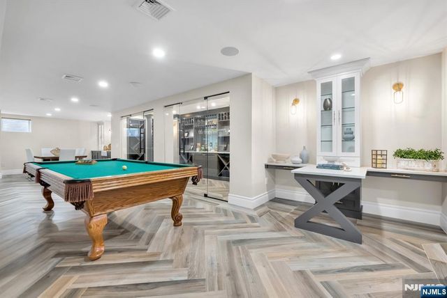 7 Brookside Drive, Upper Saddle River, NJ 07458