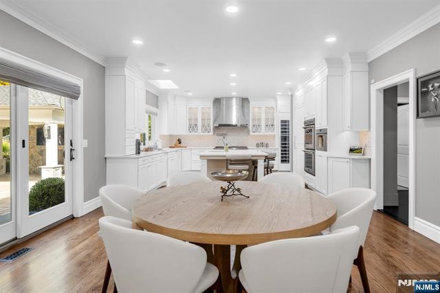 7 Brookside Drive, Upper Saddle River, NJ 07458