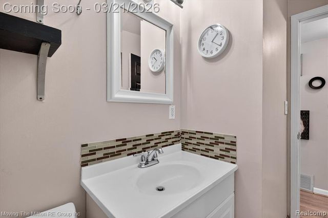 40220 Harris Road, Belleville, MI 48111