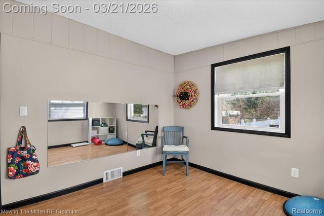 40220 Harris Road, Belleville, MI 48111