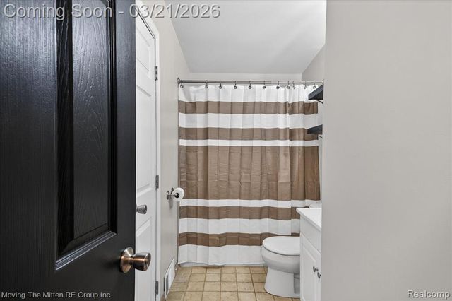 40220 Harris Road, Belleville, MI 48111