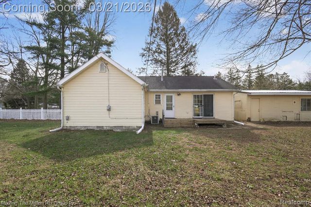 40220 Harris Road, Belleville, MI 48111