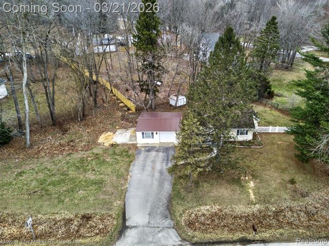 40220 Harris Road, Belleville, MI 48111