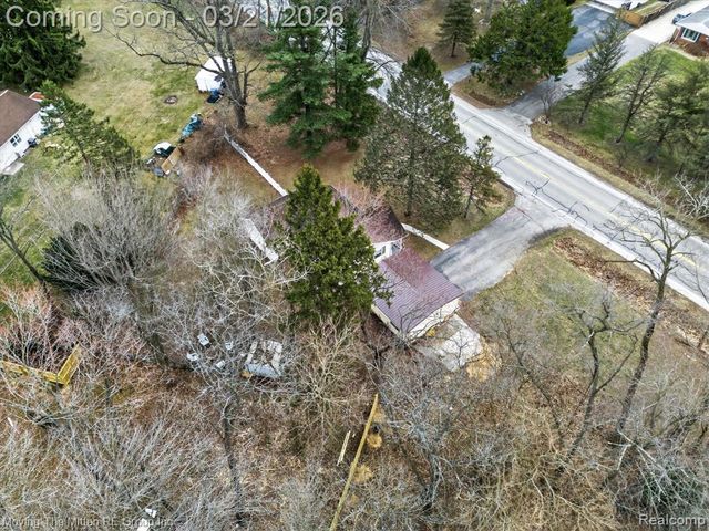 40220 Harris Road, Belleville, MI 48111