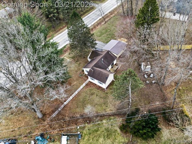 40220 Harris Road, Belleville, MI 48111