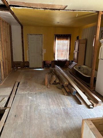 2443 Date St, Live Oak, CA 95953