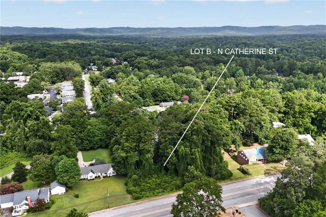 309 N Catherine Street, Walhalla, SC 29691
