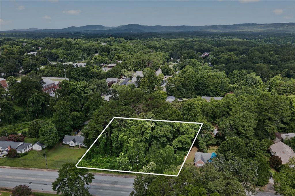 309 N Catherine Street, Walhalla, SC 29691
