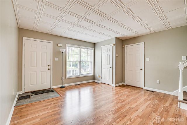 73-81 Mariners Court, Plainfield, NJ 07063