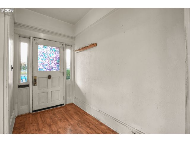 5636 N DELAWARE Ave, Portland, OR 97217