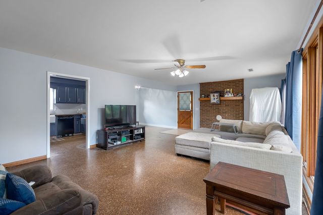 2639 Eugene Reed Rd, Woodbury, TN 37190