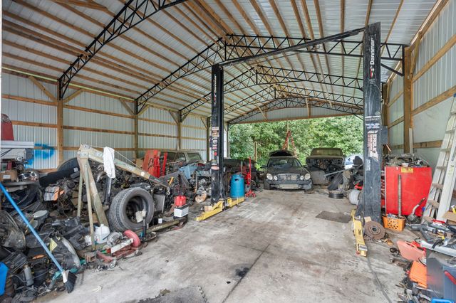 2639 Eugene Reed Rd, Woodbury, TN 37190