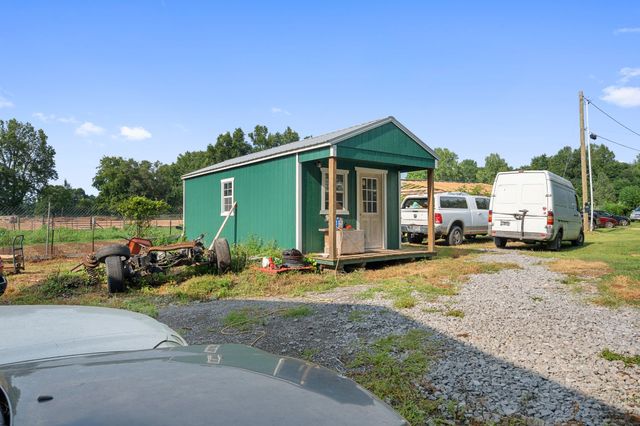 2639 Eugene Reed Rd, Woodbury, TN 37190