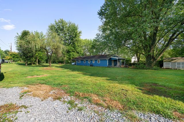 2639 Eugene Reed Rd, Woodbury, TN 37190