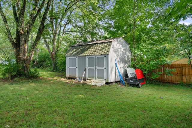 2639 Eugene Reed Rd, Woodbury, TN 37190