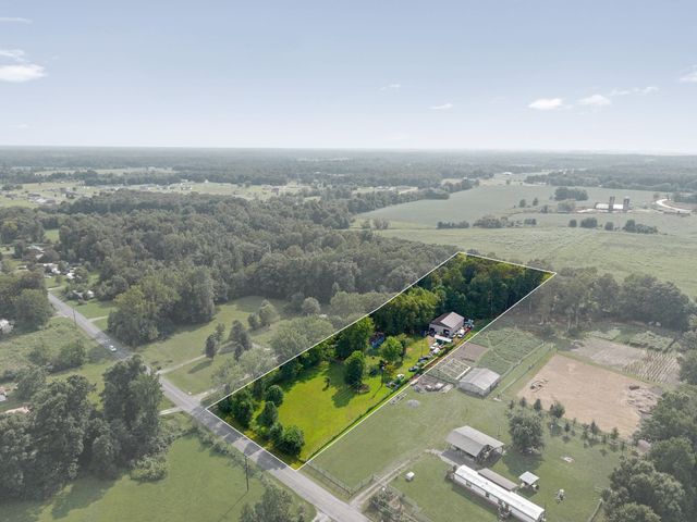 2639 Eugene Reed Rd, Woodbury, TN 37190
