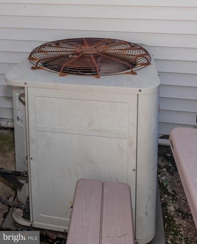 7146 ALTER ST, Gwynn Oak, MD 21207