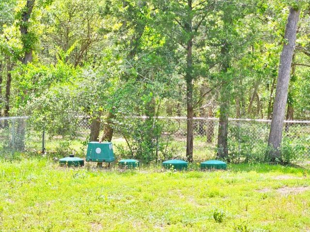 1032 Reeves Road, Garwood, TX 77442