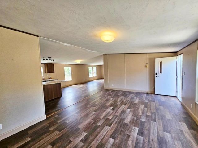 1032 Reeves Road, Garwood, TX 77442