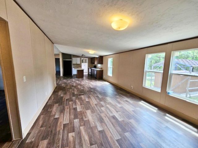 1032 Reeves Road, Garwood, TX 77442