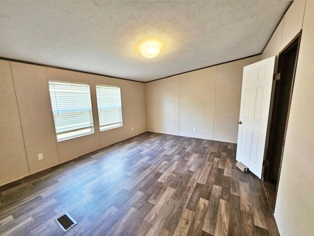 1032 Reeves Road, Garwood, TX 77442