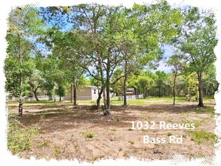 1032 Reeves Road, Garwood, TX 77442