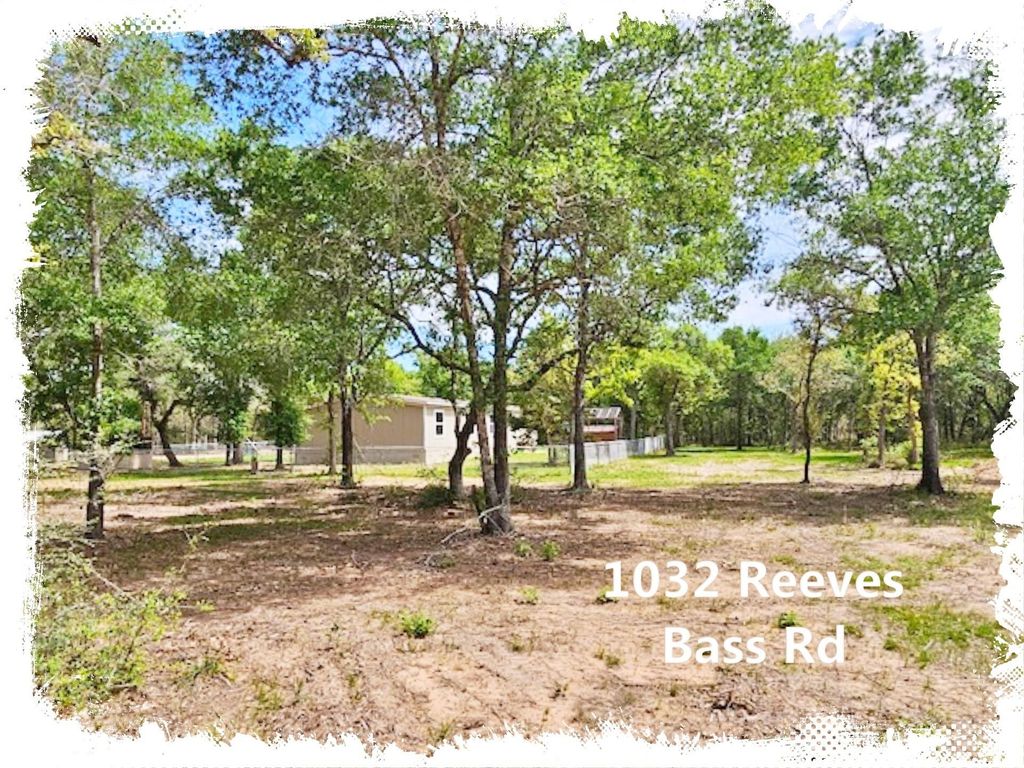 1032 Reeves Road, Garwood, TX 77442
