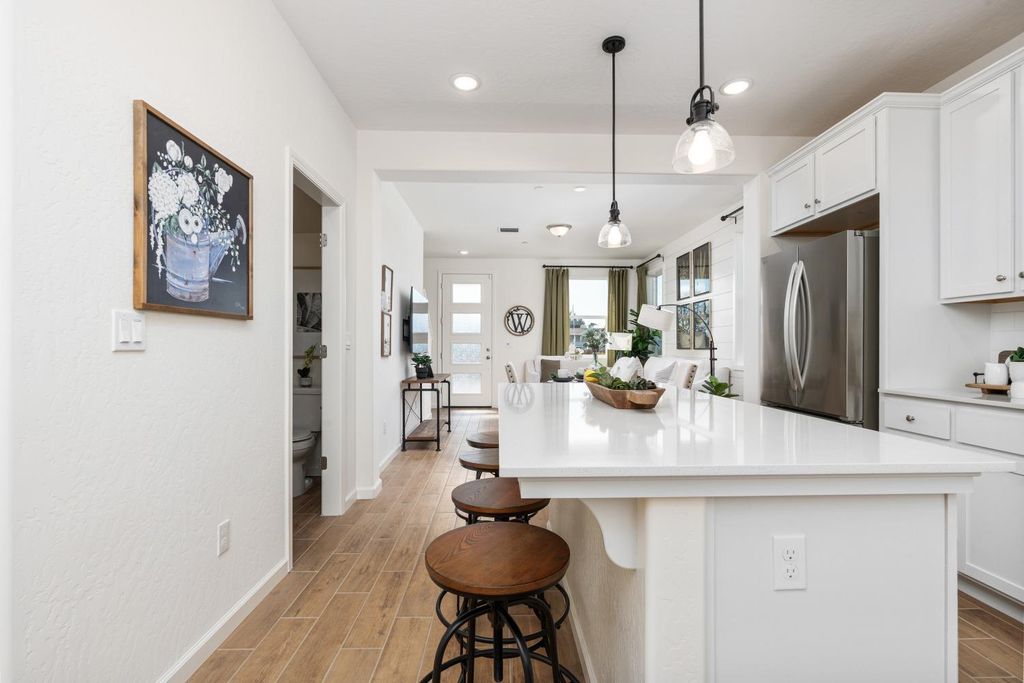 Image 21 of property listing at 6544 E Blushing Drive, Fresno, CA 93727