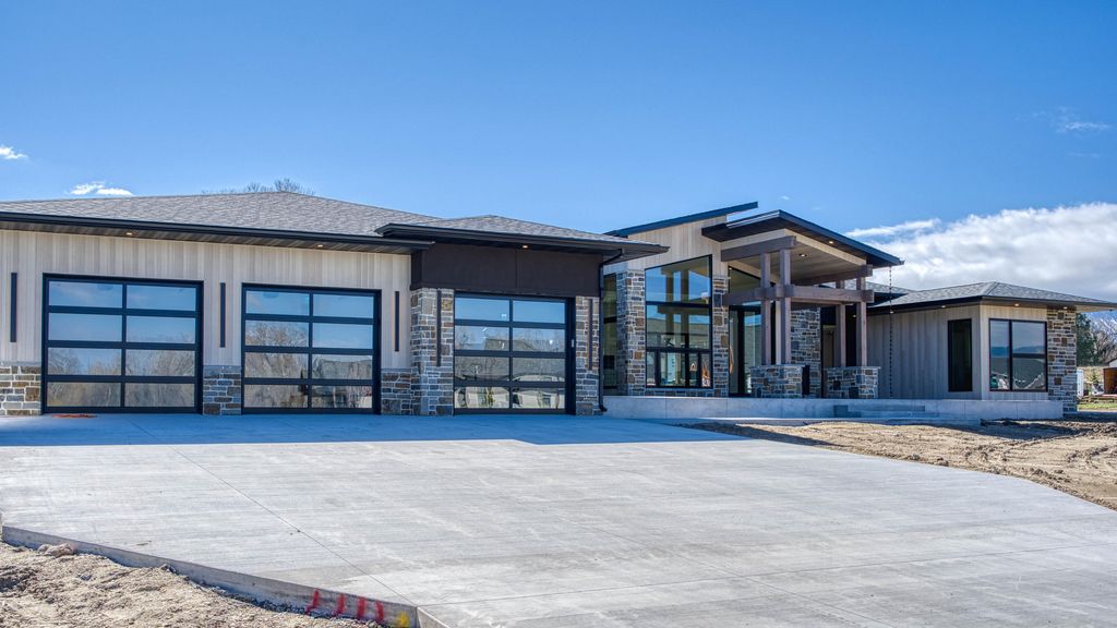 31 Dornoch Drive, Sheridan, WY 82801 photo 2