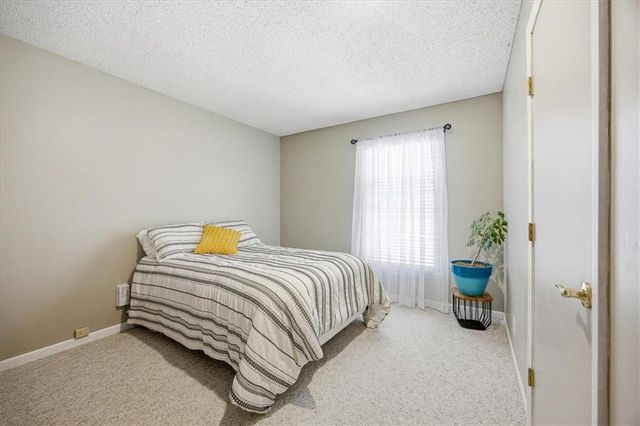 7805 W 114 Terrace, Overland Park, KS 66210