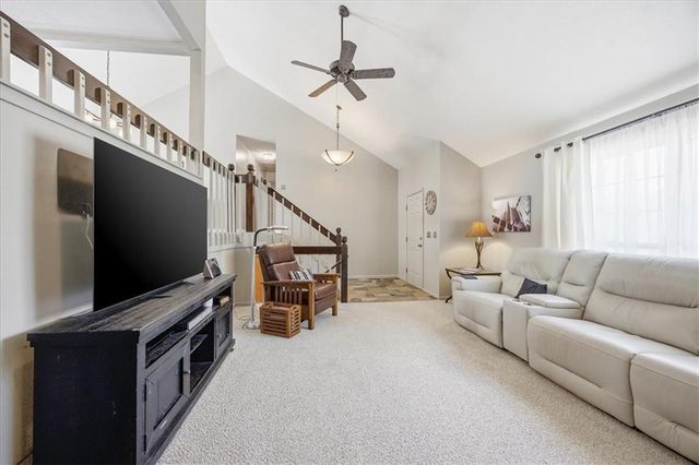 7805 W 114 Terrace, Overland Park, KS 66210