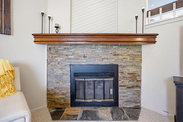 7805 W 114 Terrace, Overland Park, KS 66210