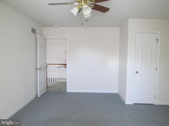 70 DERBYSHIRE DRIVE, Carlisle, PA 17015