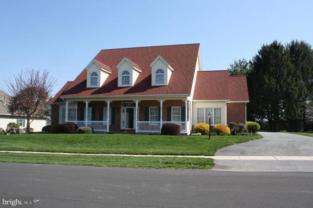 70 DERBYSHIRE DRIVE, Carlisle, PA 17015
