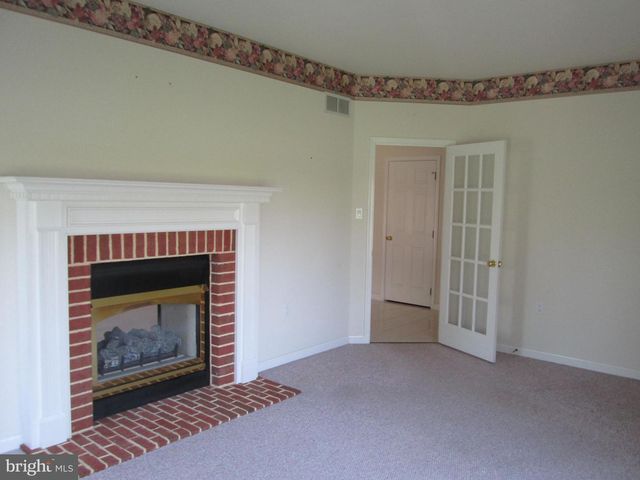 70 DERBYSHIRE DRIVE, Carlisle, PA 17015