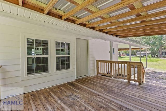 2154 Black Road, Darien, GA 31305