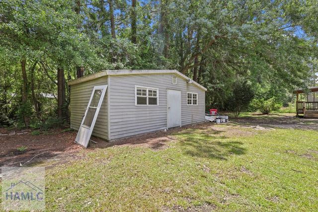 2154 Black Road, Darien, GA 31305