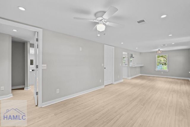 2154 Black Road, Darien, GA 31305