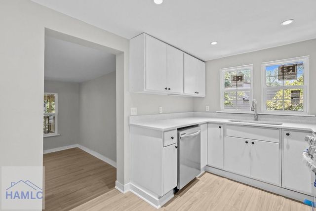 2154 Black Road, Darien, GA 31305