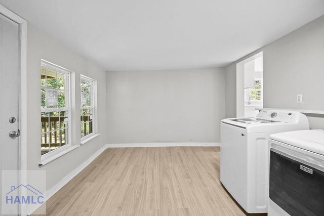 2154 Black Road, Darien, GA 31305