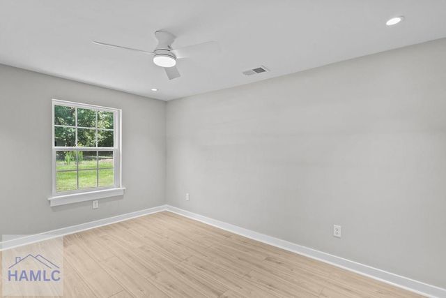 2154 Black Road, Darien, GA 31305