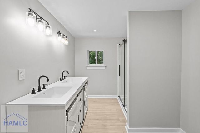 2154 Black Road, Darien, GA 31305