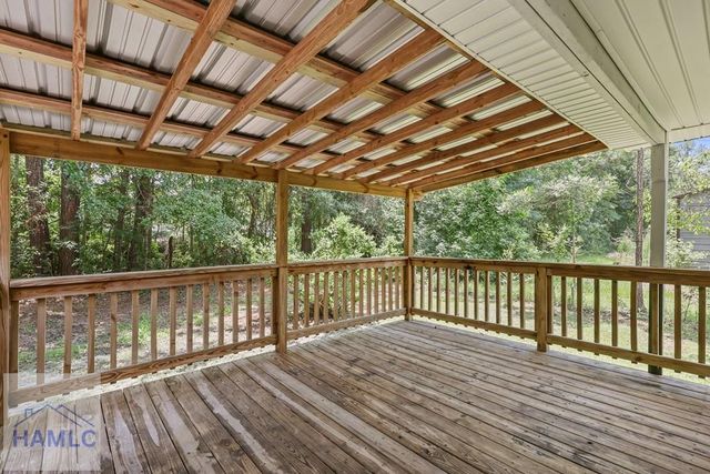2154 Black Road, Darien, GA 31305