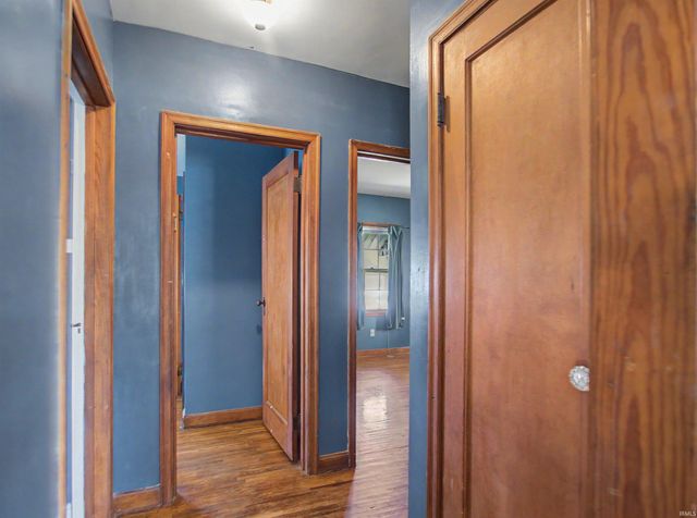 2724 Oakley Street, Evansville, IN 47710