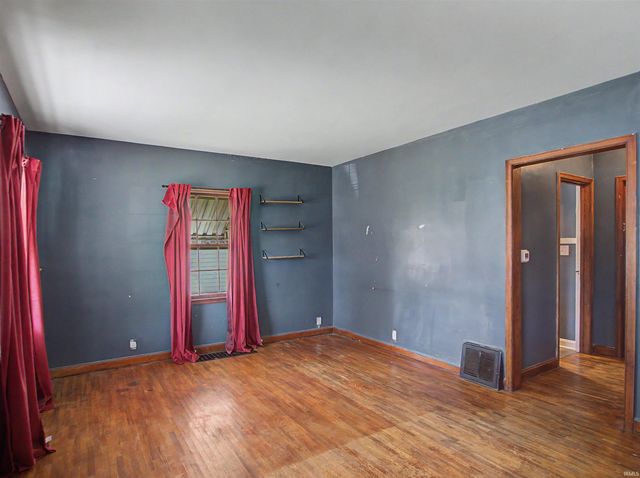 2724 Oakley Street, Evansville, IN 47710