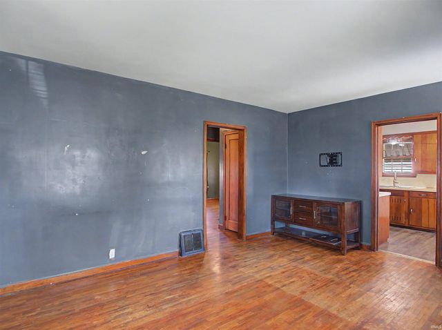 2724 Oakley Street, Evansville, IN 47710